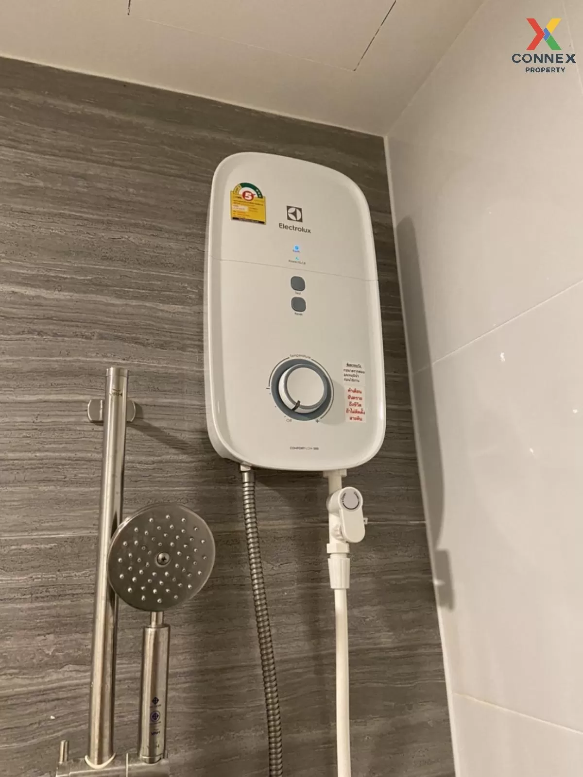 FOR SALE condo , Knightsbridge Phaholyothin Interchange , BTS-Wat