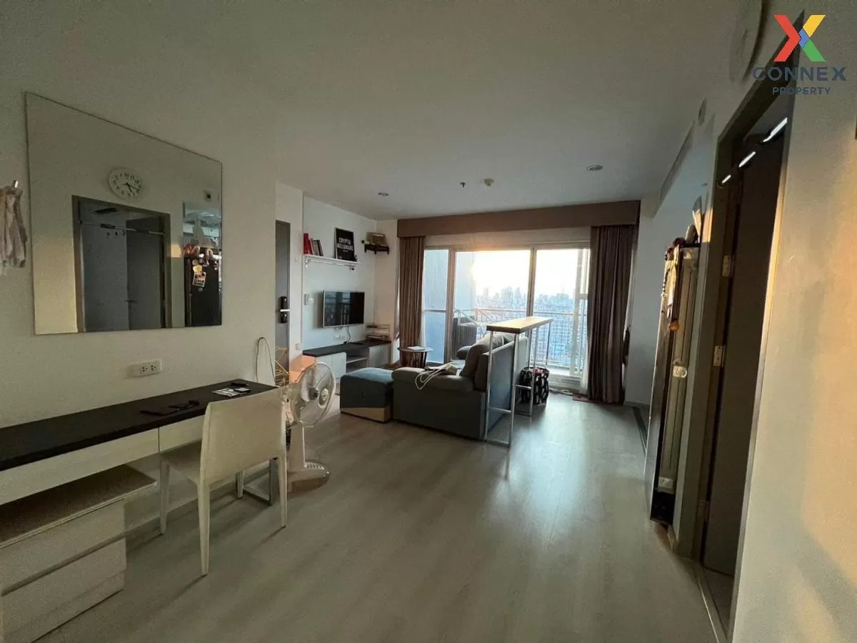 FOR SALE condo , Life Ratchadapisek , MRT-Huai Khwang , Huai Khwa FOR SALE condo , Life Ratchadapisek , MRT-Huai Khwang , Huai Khwa 2