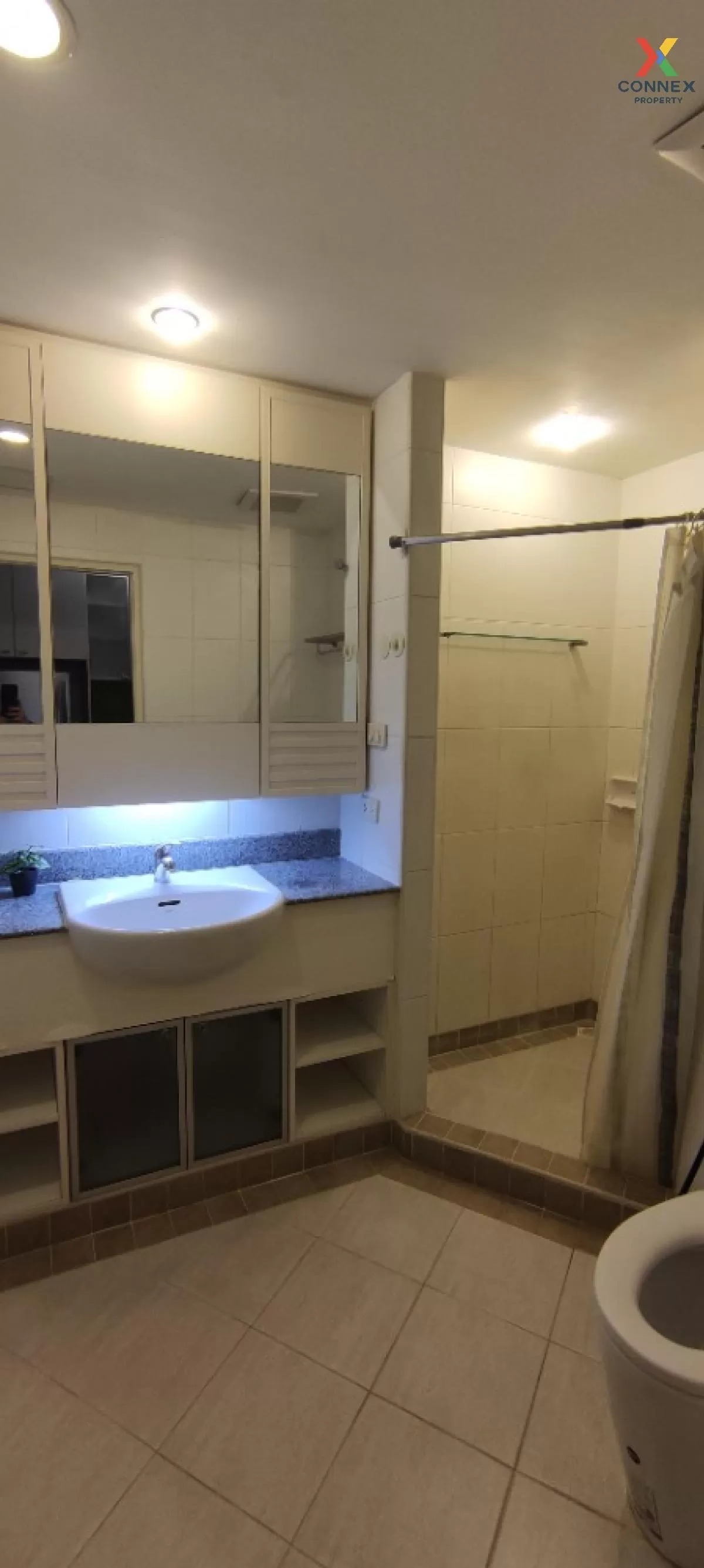 FOR RENT condo , Baan Siri Sathorn , MRT-Lumphini , Thungmahamek 