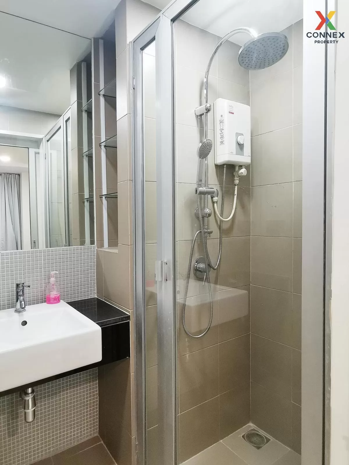 เช่าคอนโด  เดอะ คัลเลอร์รี่ วิวิด MRT-ห้วยขวาง ห้วยขวาง เขต ห้วยข