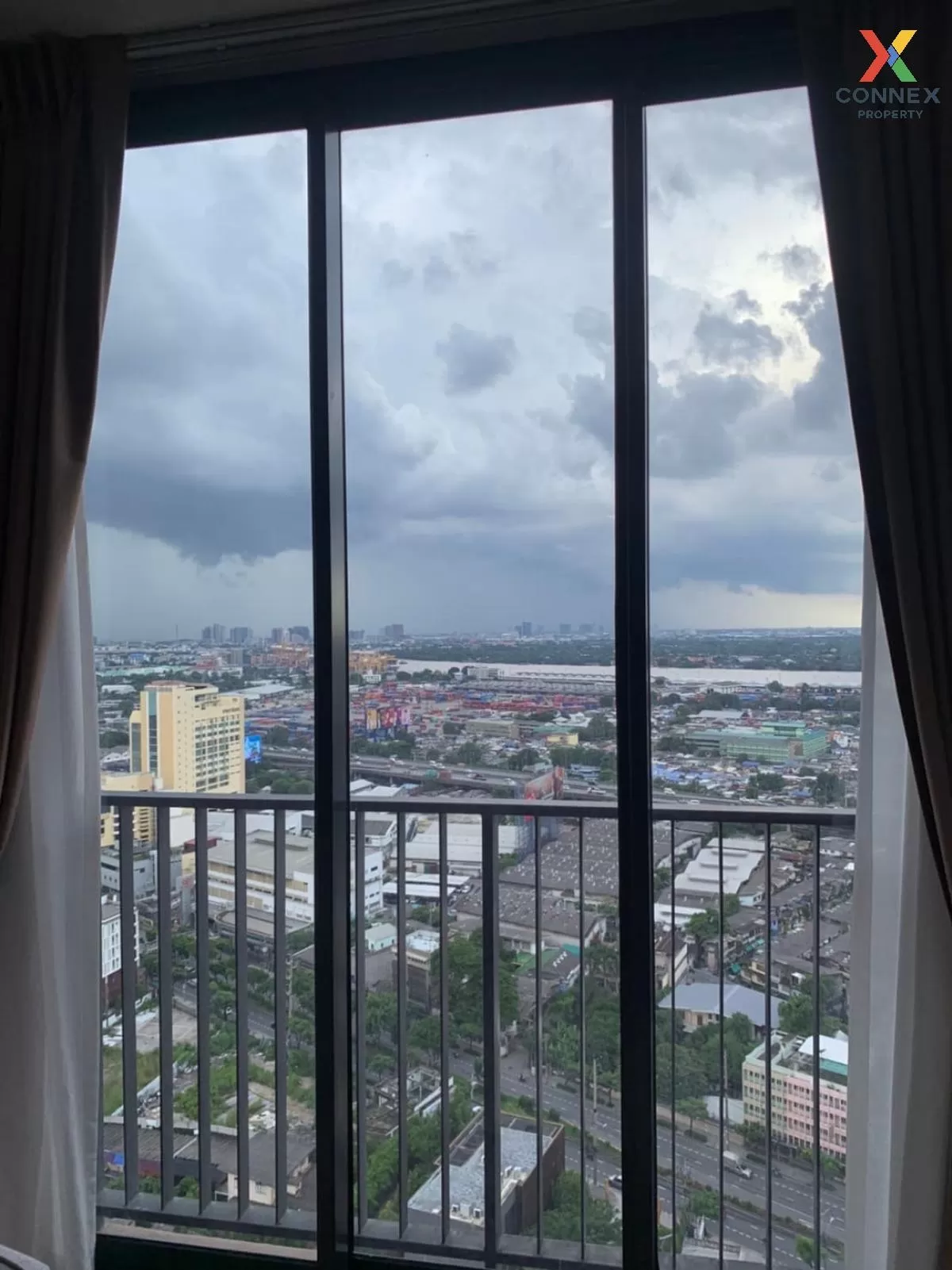 FOR RENT condo , Oka Haus Sukhumvit 36 , BTS-Thong Lo , Khlong Ta