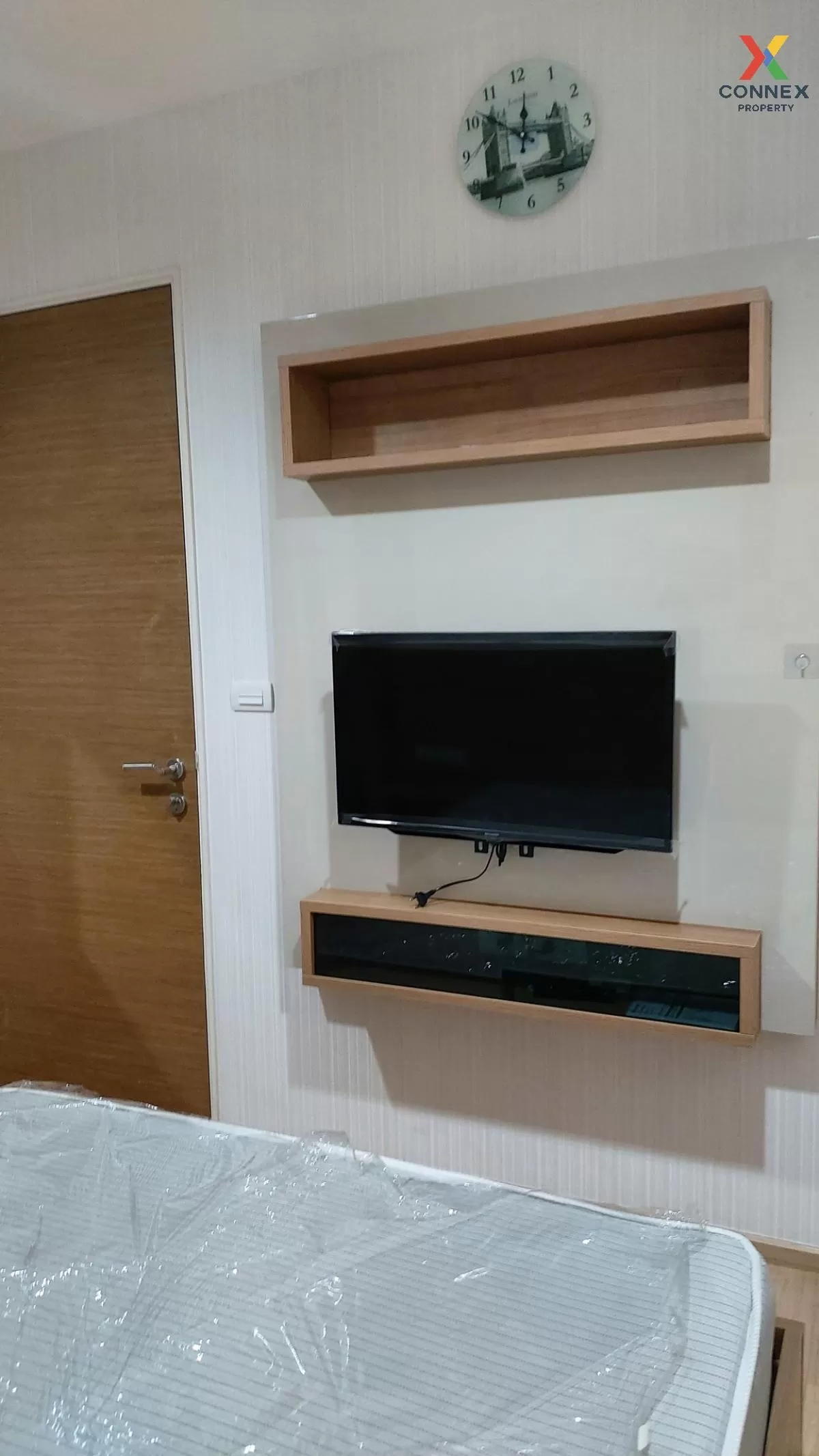 FOR RENT condo , Rhythm Phahol - Ari , BTS-Saphan Khwai , Sam Sen 3