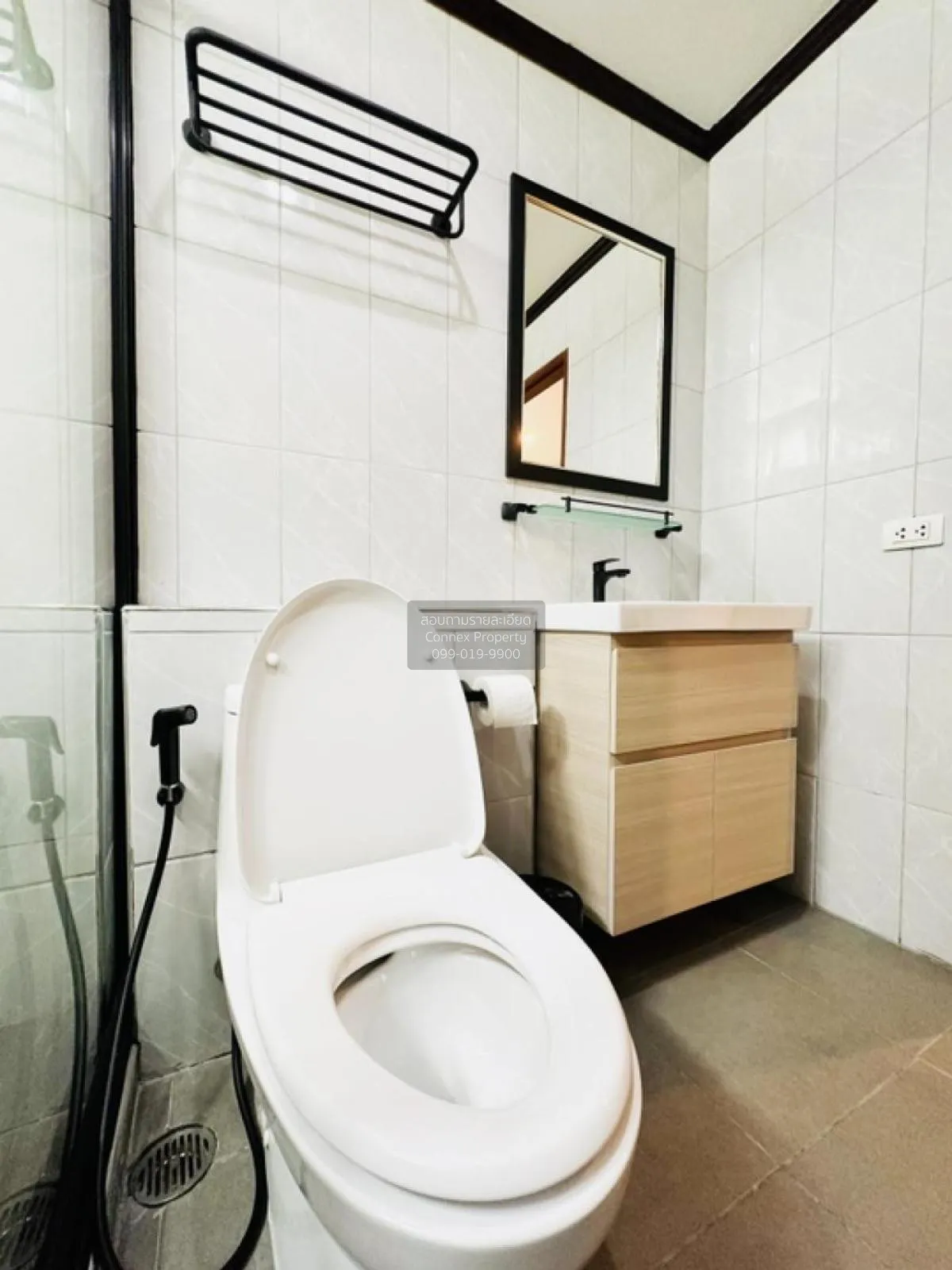 FOR SALE condo , Baan Klang Krung Resort Ratchada 7 , MRT-Thailan