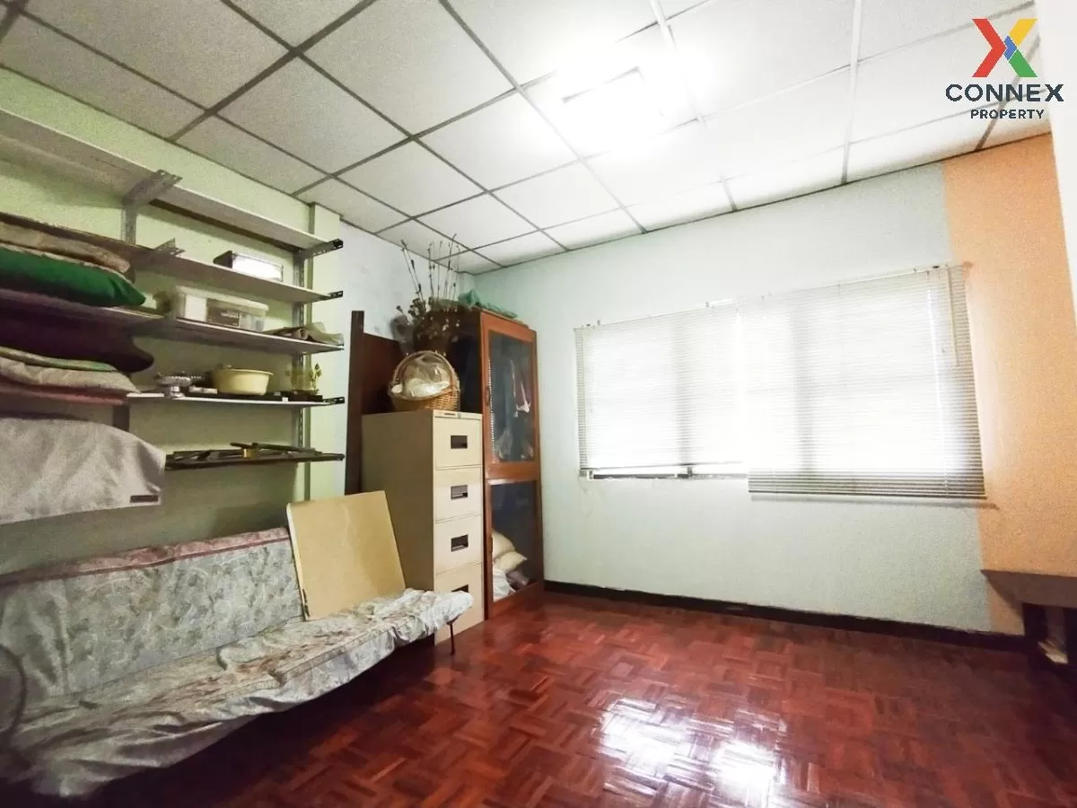 ขายทาวน์เฮ้าส์/ทาวน์โฮม  บ้านรุ่งกิจวิลล่า 5 วิวสวย คลองสามประเวศ