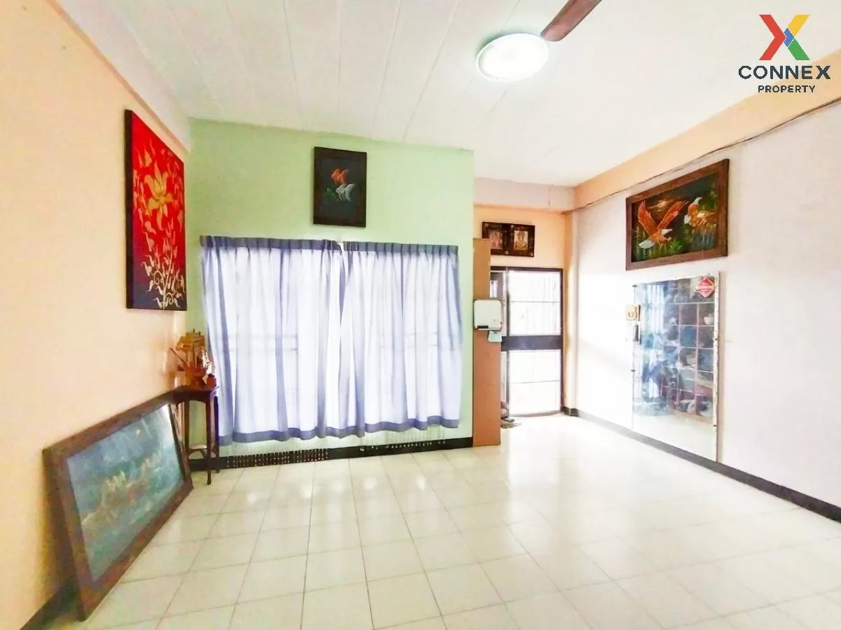 ขายทาวน์เฮ้าส์/ทาวน์โฮม  บ้านรุ่งกิจวิลล่า 5 วิวสวย คลองสามประเวศ 2