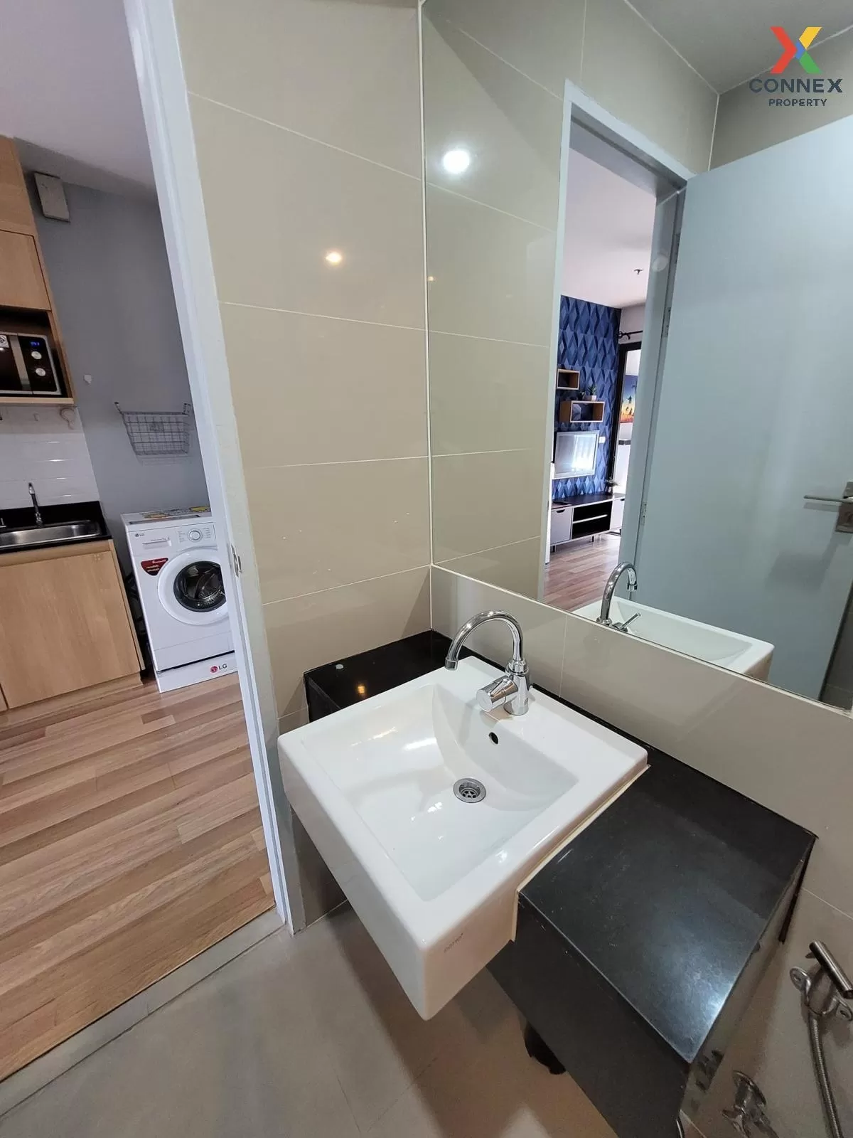 FOR SALE Condo , Ideo Blucove Sukhumvit , BTS-Udom Suk , Bang Na  FOR SALE Condo , Ideo Blucove Sukhumvit , BTS-Udom Suk , Bang Na