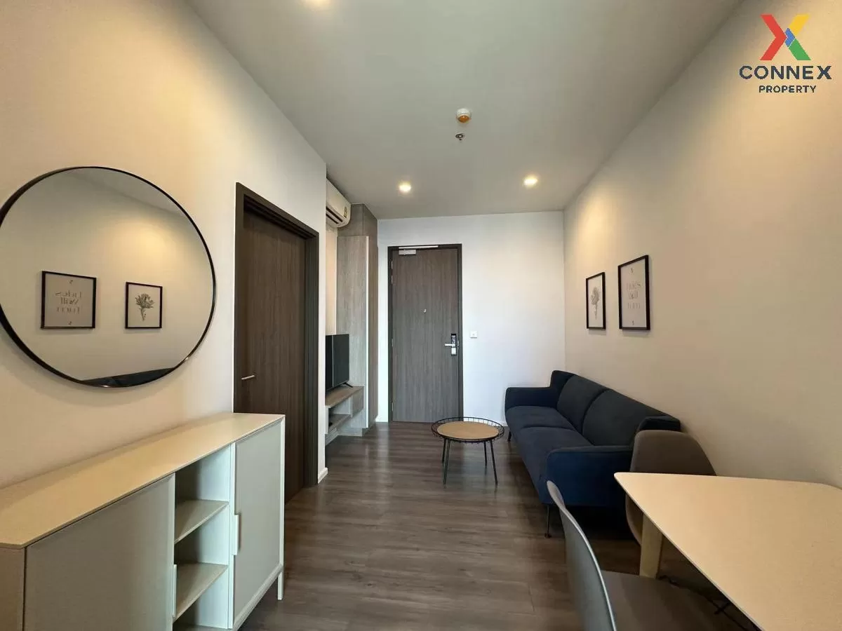 FOR RENT Condo , Whizdom Essence , high floor , BTS-Punnawithi ,  2