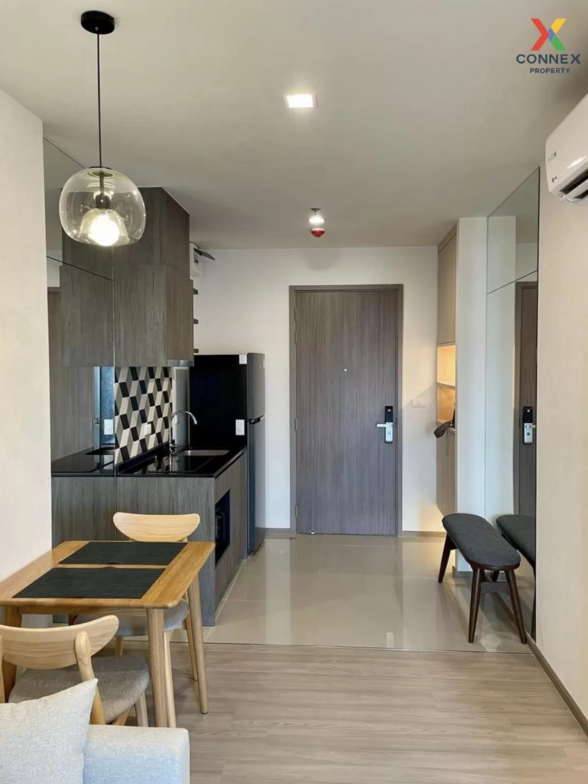 เช่าคอนโด  เดอะ เบส เพชรบุรี - ทองหล่อ MRT-เพชรบุรี บางกะปิ เขต ห