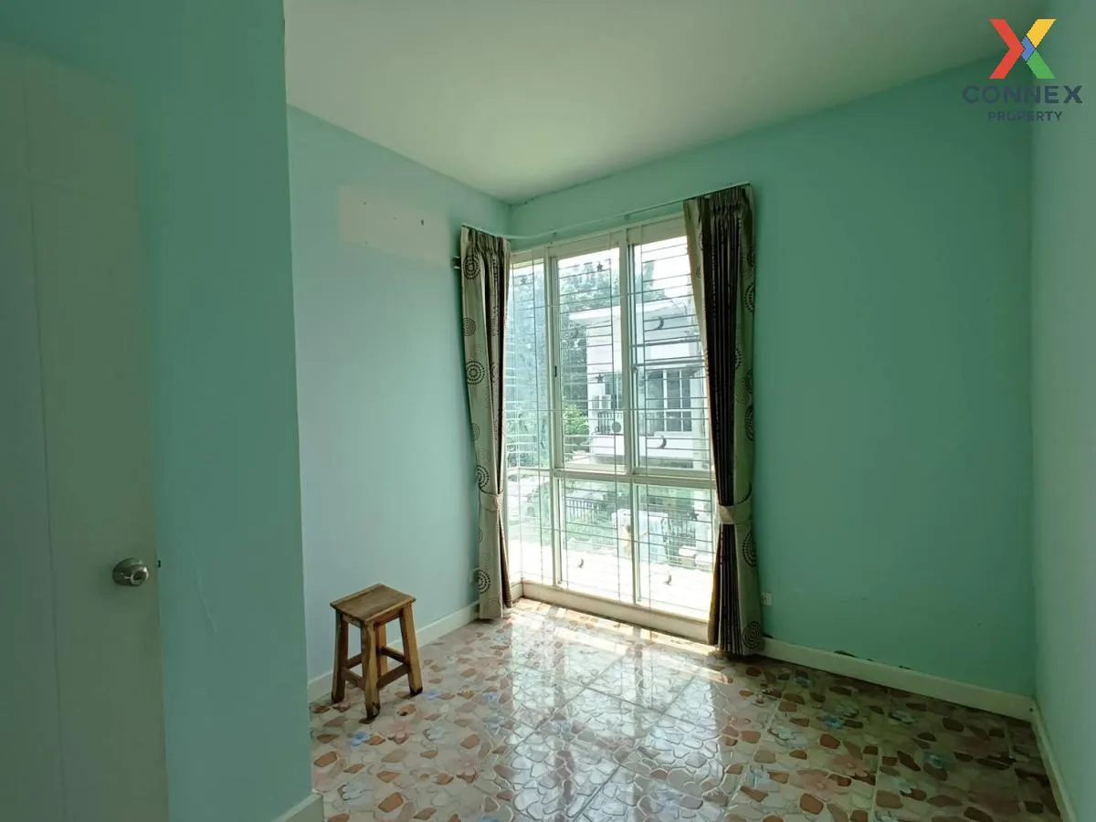 FOR SALE Townhouse/Townhome  , Bless Ville Ramintra 117 , MRT-Ban