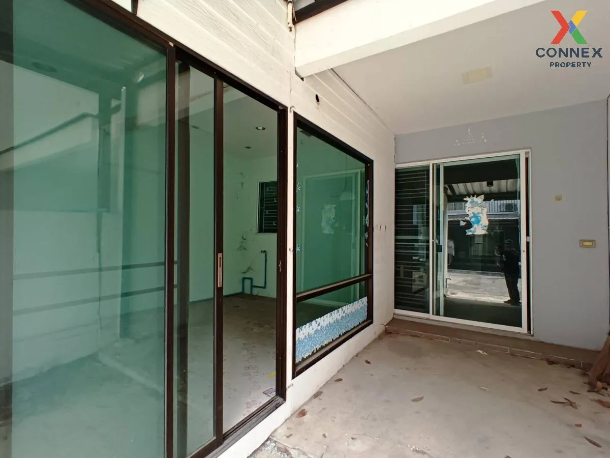 FOR SALE Townhouse/Townhome  , Bless Ville Ramintra 117 , MRT-Ban 3