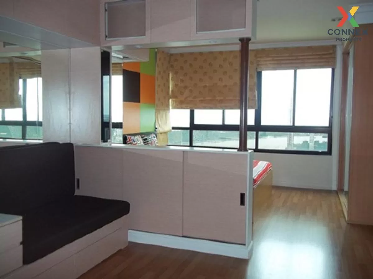 FOR SALE Condo , Lumpini Place Narathiwas - Chaopraya , Chong Non FOR SALE Condo , Lumpini Place Narathiwas - Chaopraya , Chong Non 2