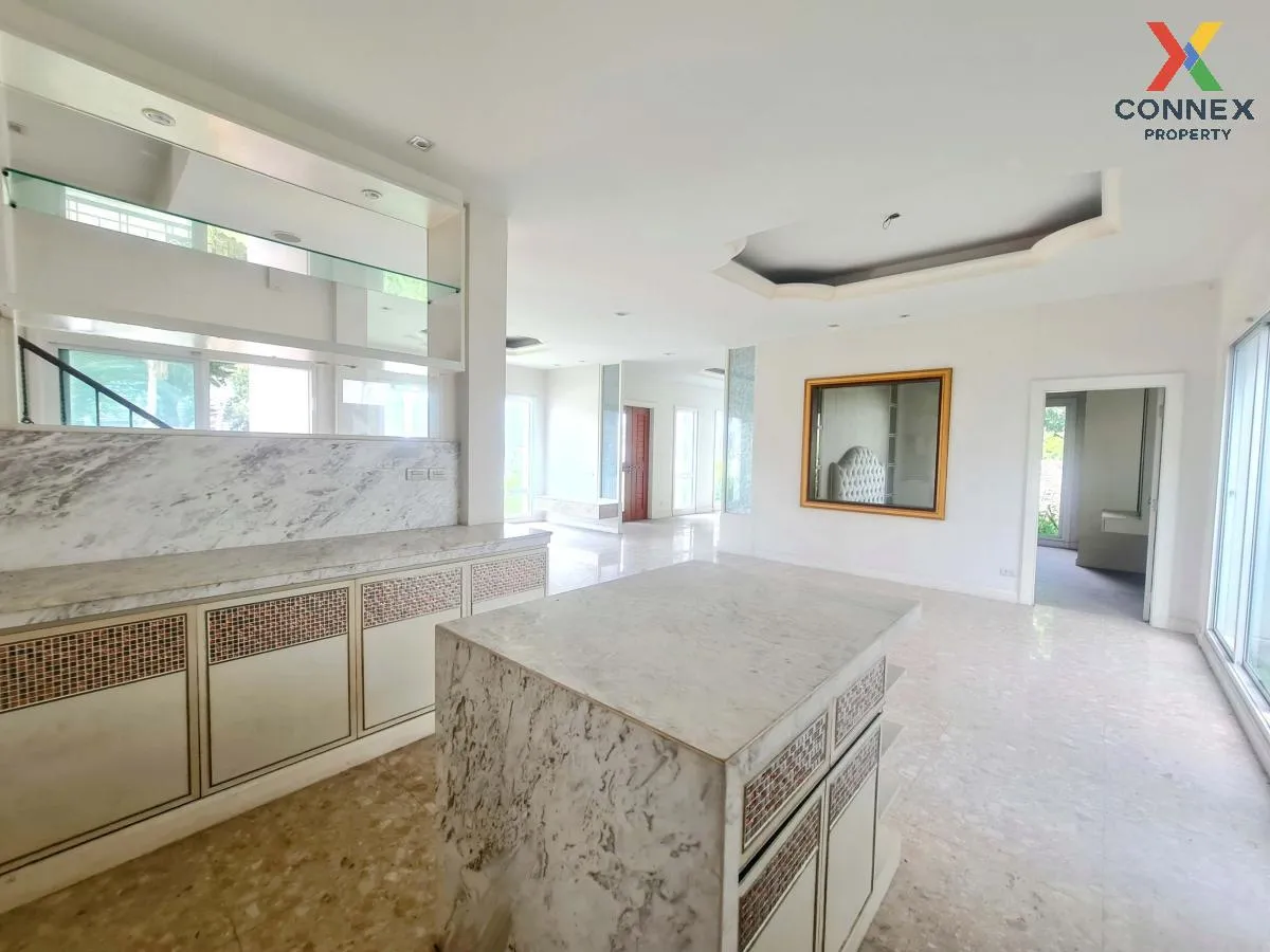 FOR SALE House , Grand Bangkok Boulevard  , Saphan Sung , Saphan 