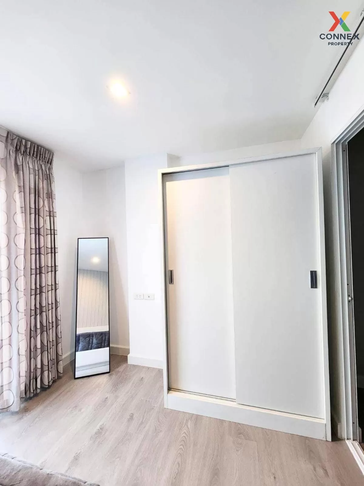 FOR SALE Condo , We Condo Ekkamai - Ramindra , Tha Raeng , Bang K 4