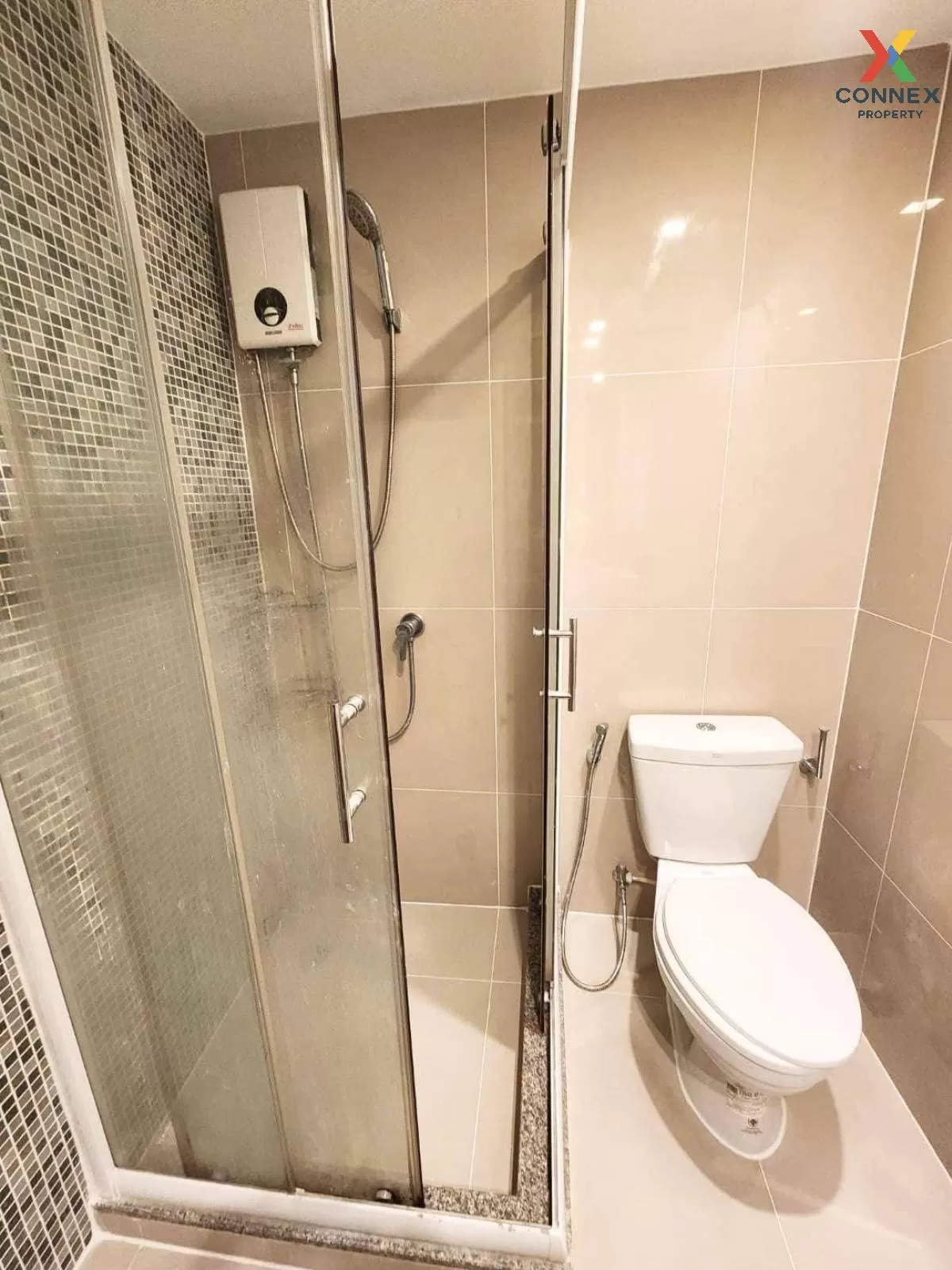 FOR SALE Condo , We Condo Ekkamai - Ramindra , Tha Raeng , Bang K