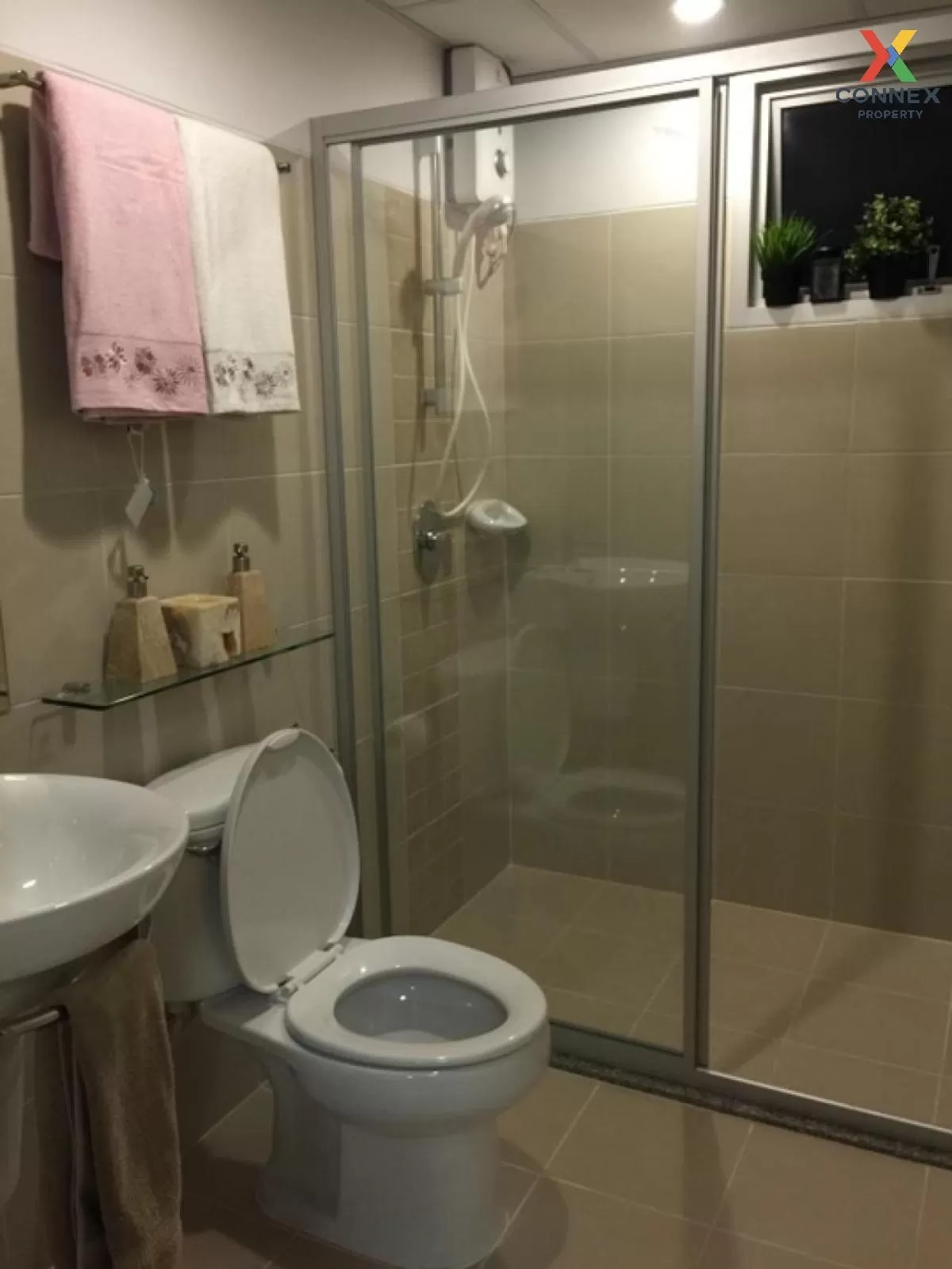 เช่าคอนโด  ศุภาลัย ปาร์ค เอกมัย - ทองหล่อ BTS-เอกมัย บางกะปิ เขต 