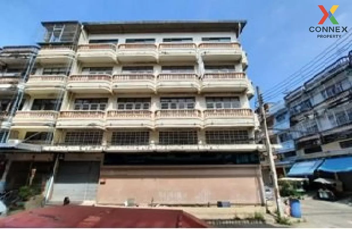 For Sale Commercial Building 4 Consecutive Corner units, Tassanee