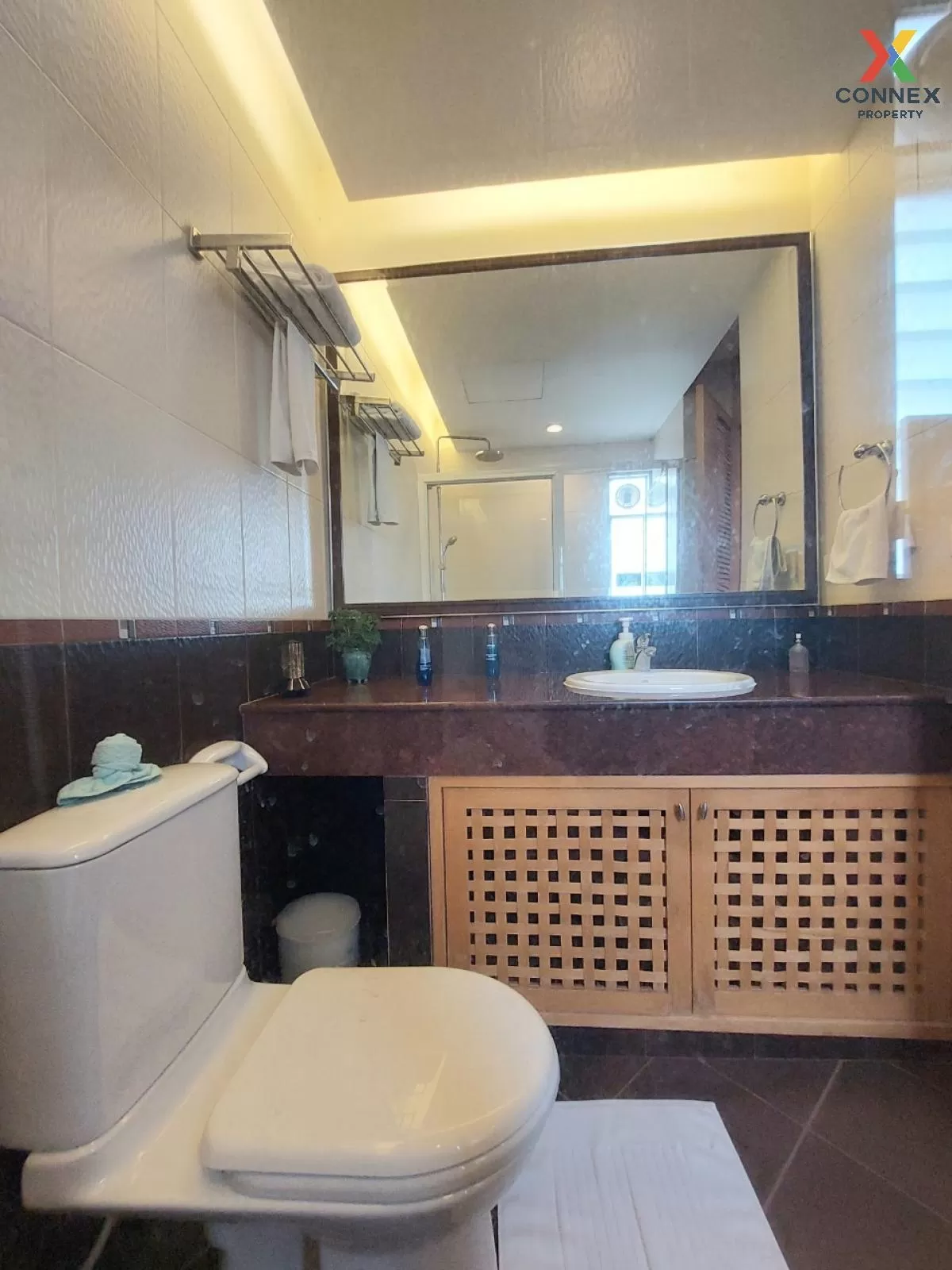 FOR RENT Apartment , Esmeralda Apartments , Thungmahamek , Sa Tho