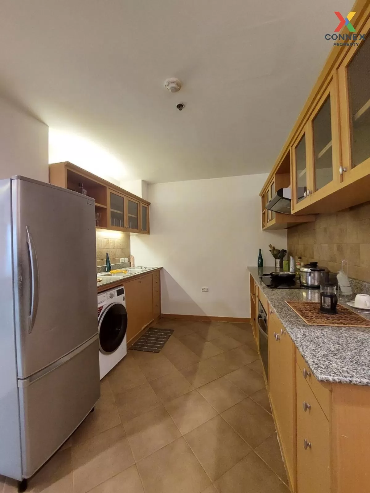 FOR RENT Apartment , Esmeralda Apartments , Thungmahamek , Sa Tho 4