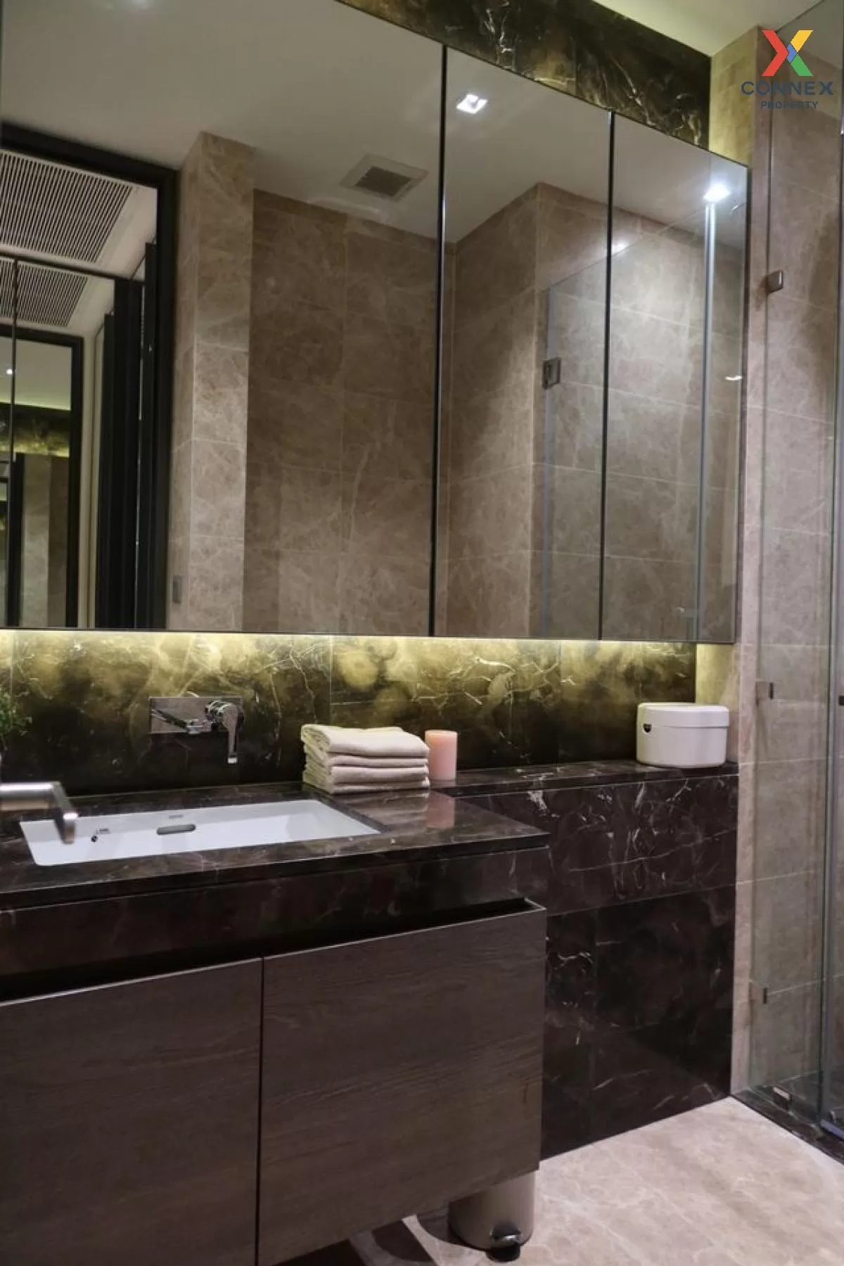 เช่าคอนโด  28 ชิดลม BTS-ชิดลม ลุมพินี เขต ปทุมวัน กรุงเทพ CX-8171