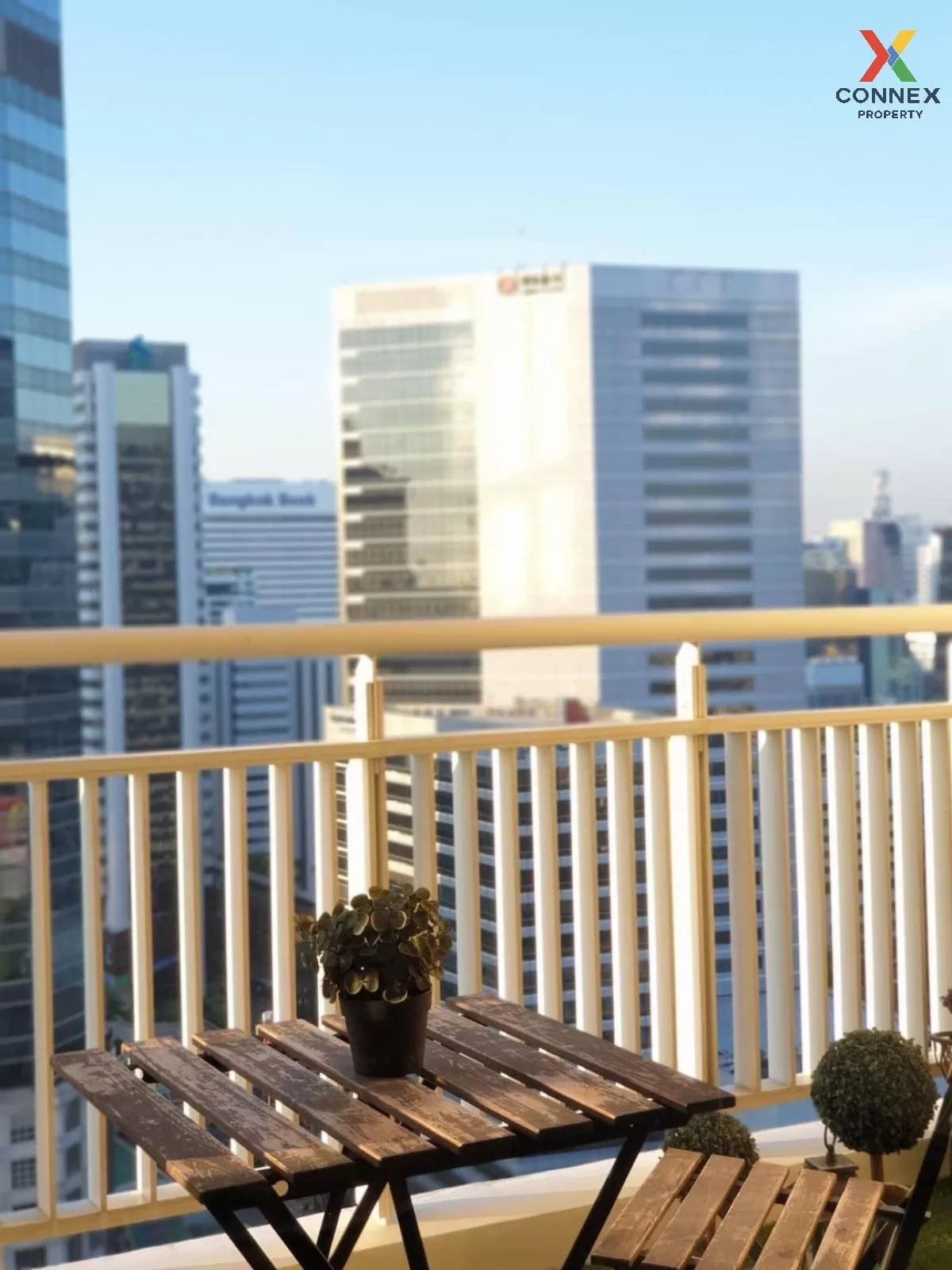 เช่าคอนโด  ดิ เอ็มไพร์ เพลส BTS-ช่องนนทรี ยานนาวา เขต สาทร กรุงเท