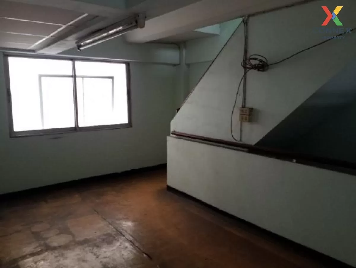 ขายอาคารพาณิชย์ 3 ชั้น ติดถนนท่าข้าม  แสมดำ เขต บางขุนเทียน กรุงเ