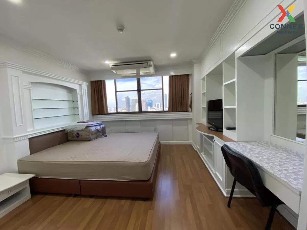 FOR SALE Condo , Supalai Place Sukhumvit 39 , BTS-Phrom Phong , K