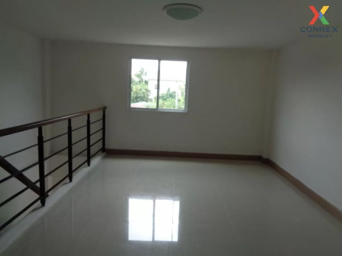 ขายอาคารพาณิชย์ 3 ชั้นครึ่ง อาร์เค พาร์ค รามอินทรา-คู้บอน บางชัน 