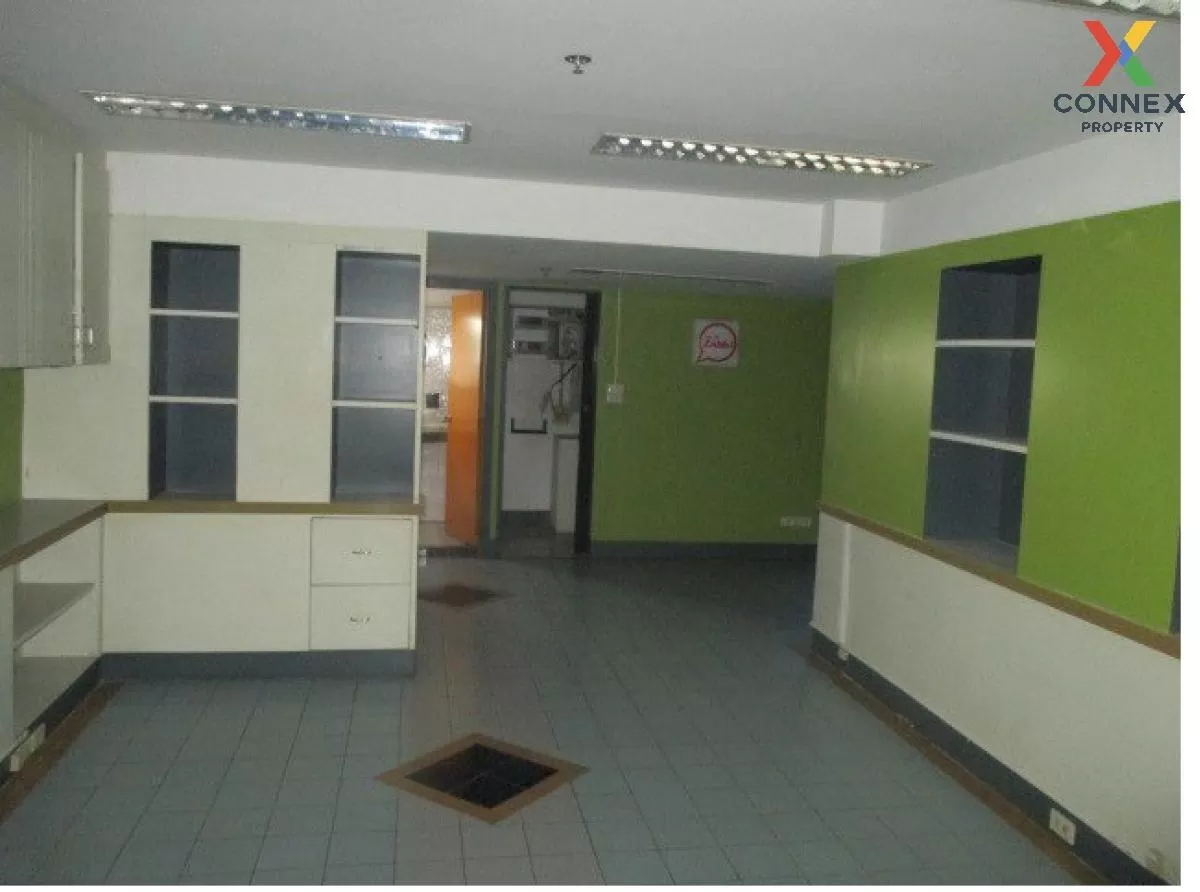 For Sale Commercial Building Piemsuk , Bang Kapi , Huai Khwang ,  1
