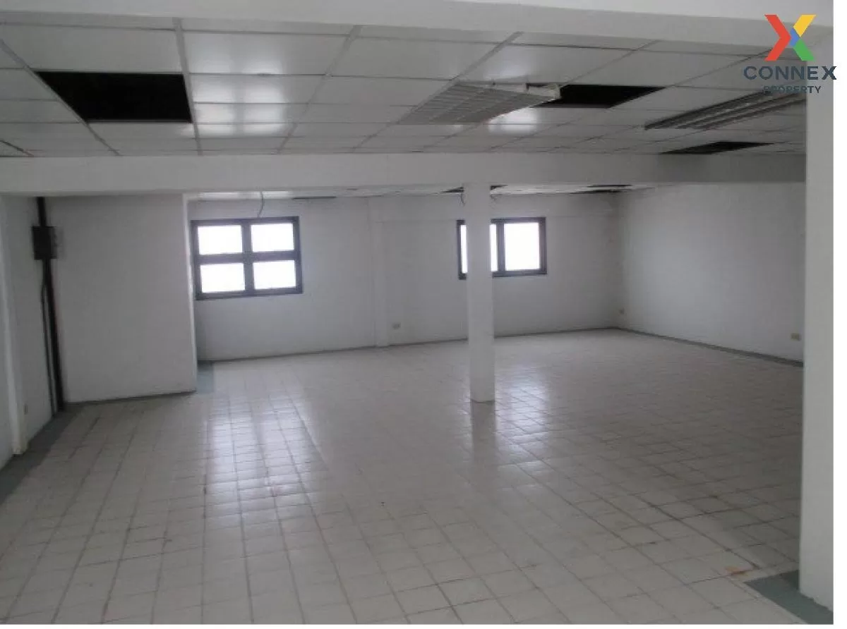 For Sale Commercial Building Piemsuk , Bang Kapi , Huai Khwang ,  3