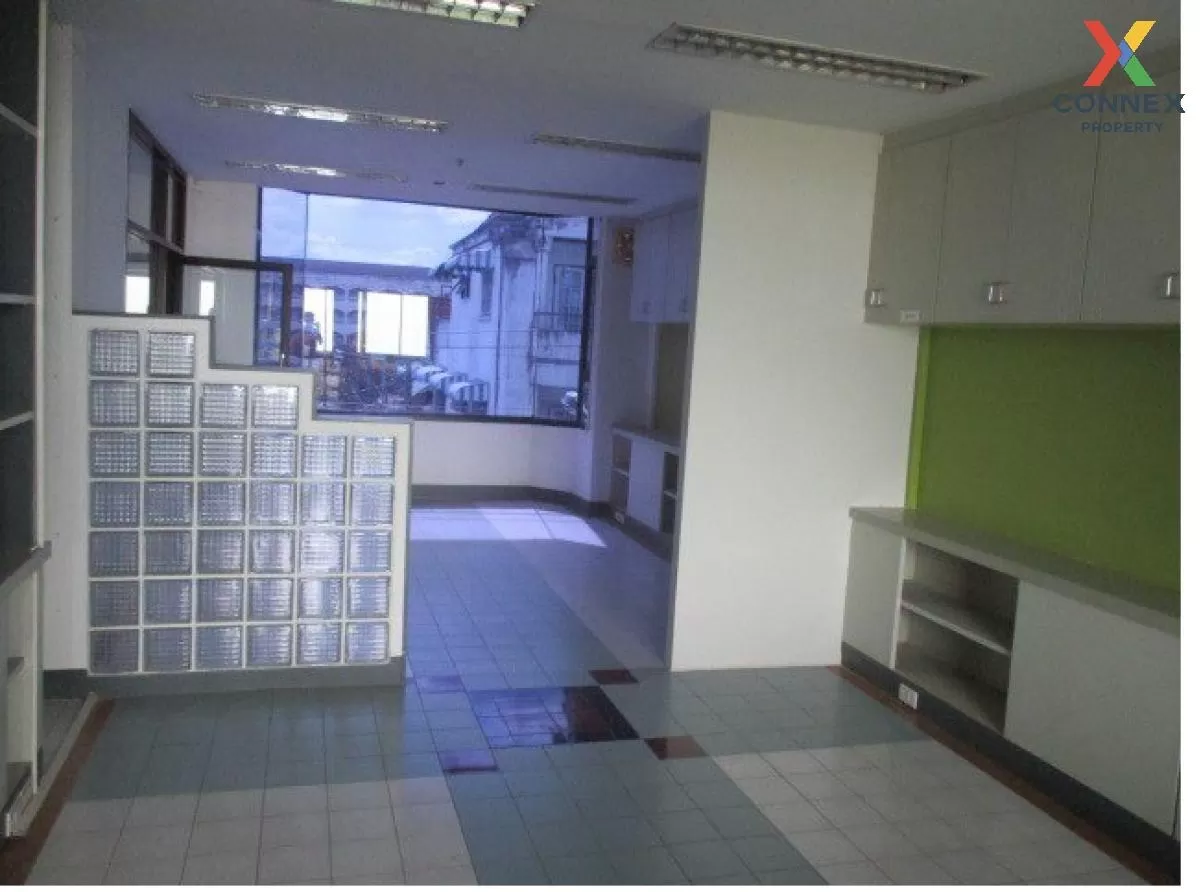 For Sale Commercial Building Piemsuk , Bang Kapi , Huai Khwang ,  4