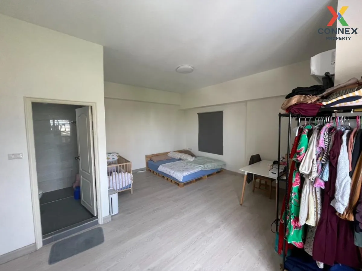 FOR RENT Condo , Lumpini Place Suanplu - Sathorn , BTS-Sala Daeng