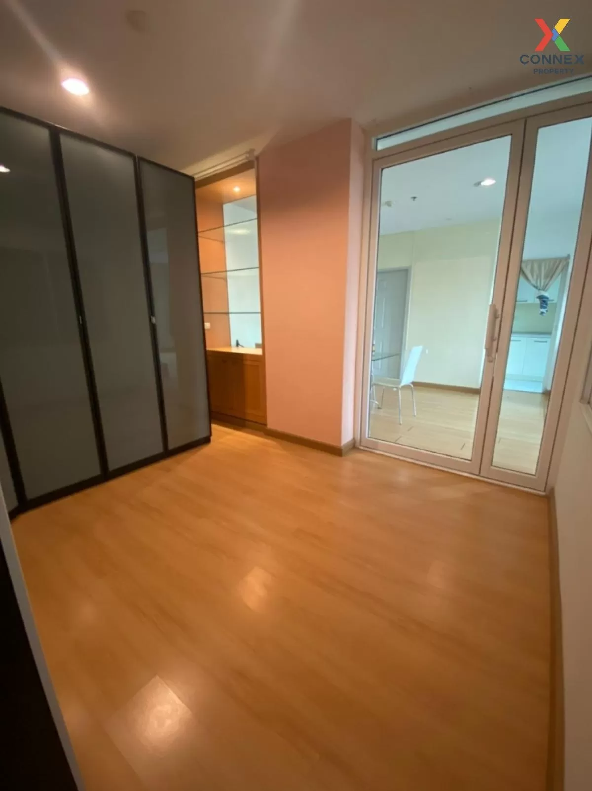 FOR RENT Condo , Life @ Ratchada - Suthisan , MRT-Sutthisan , Sam FOR RENT Condo , Life @ Ratchada - Suthisan , MRT-Sutthisan , Sam