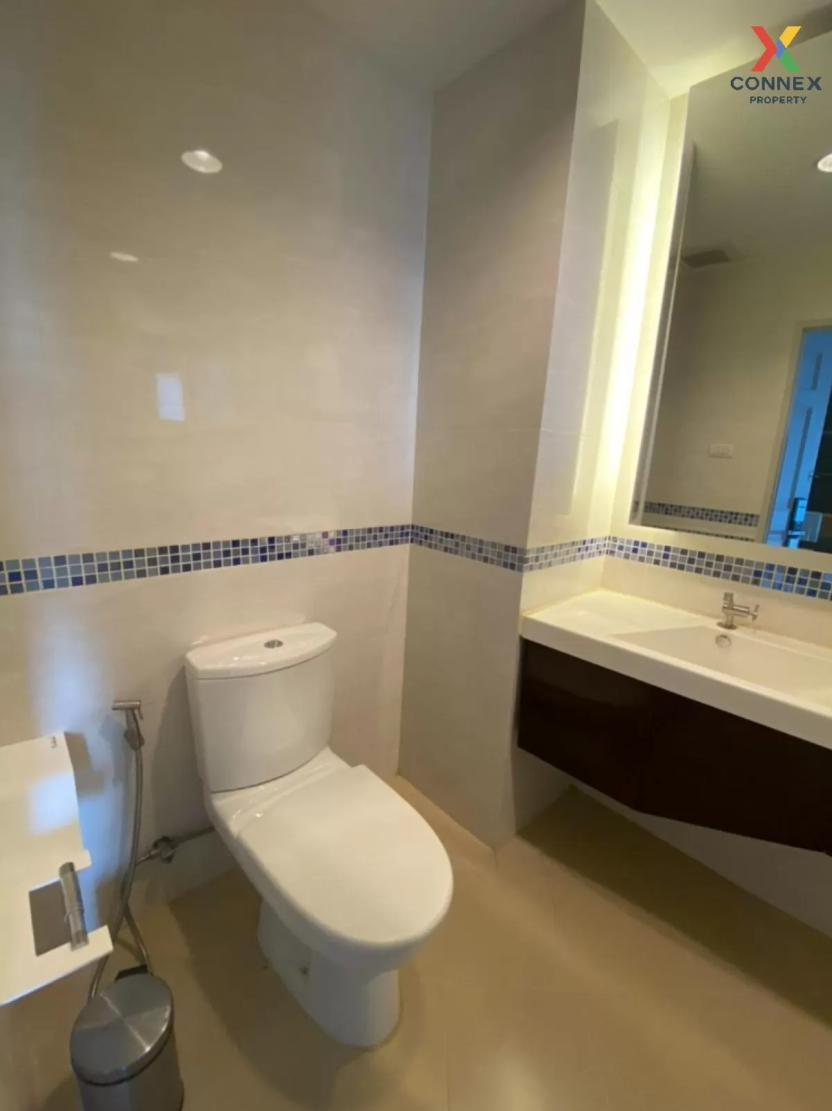 FOR RENT Condo , Life @ Ratchada - Suthisan , MRT-Sutthisan , Sam FOR RENT Condo , Life @ Ratchada - Suthisan , MRT-Sutthisan , Sam