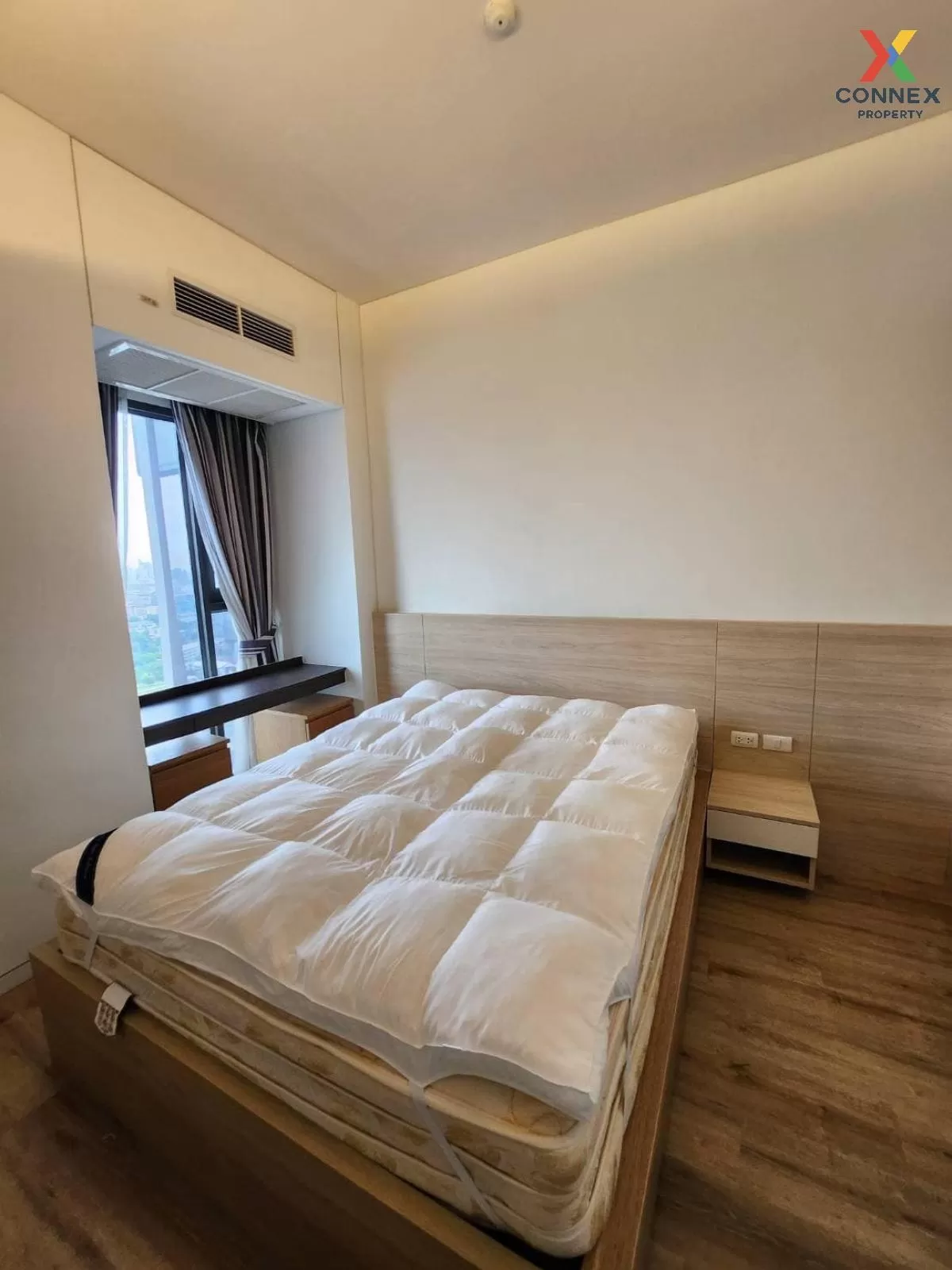 FOR RENT Condo , Siamese Ratchakru , high floor , BTS-Ari , Sam S