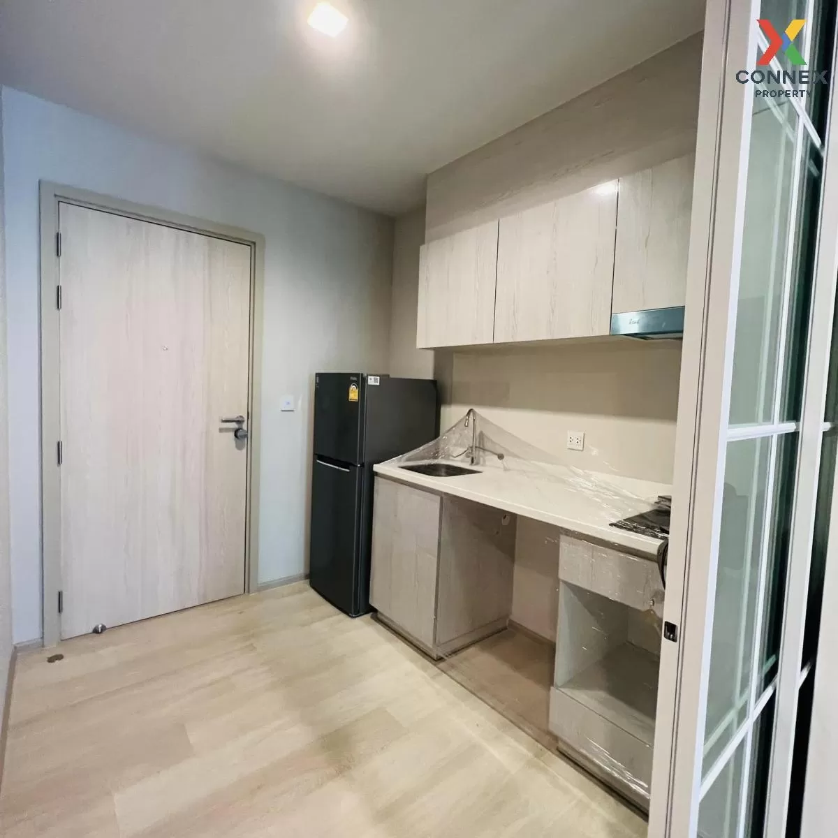 FOR SALE Condo , Life One Wireless , BTS-Phloen Chit , Lumpini ,  4