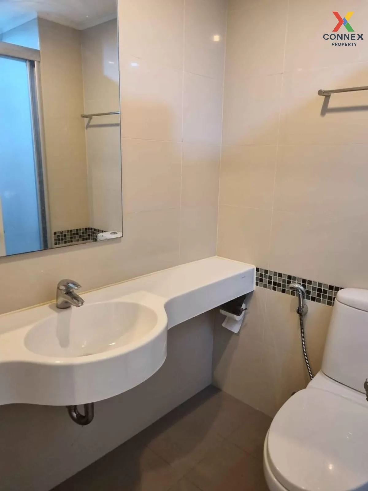 FOR SALE Condo , Lumpini Park Riverside Rama 3 , high floor , riv FOR SALE Condo , Lumpini Park Riverside Rama 3 , high floor , riv