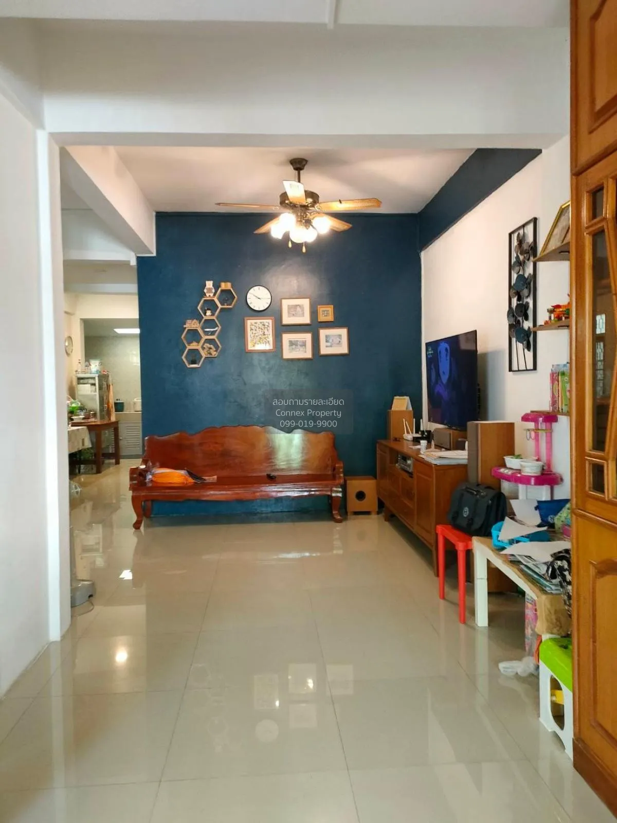 For Sale Townhouse/Townhome  , Santhat Thanee  , corner unit , Th 3