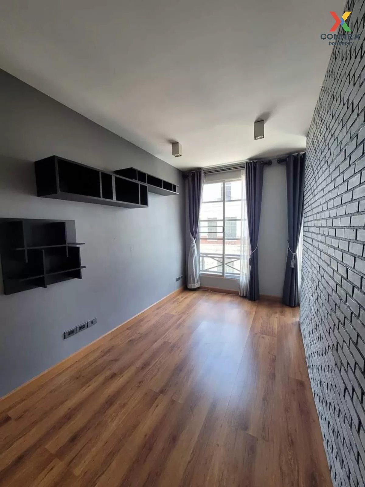 FOR RENT Townhouse/Townhome  , Baan Klang Krung Sathorn-Narathiwa