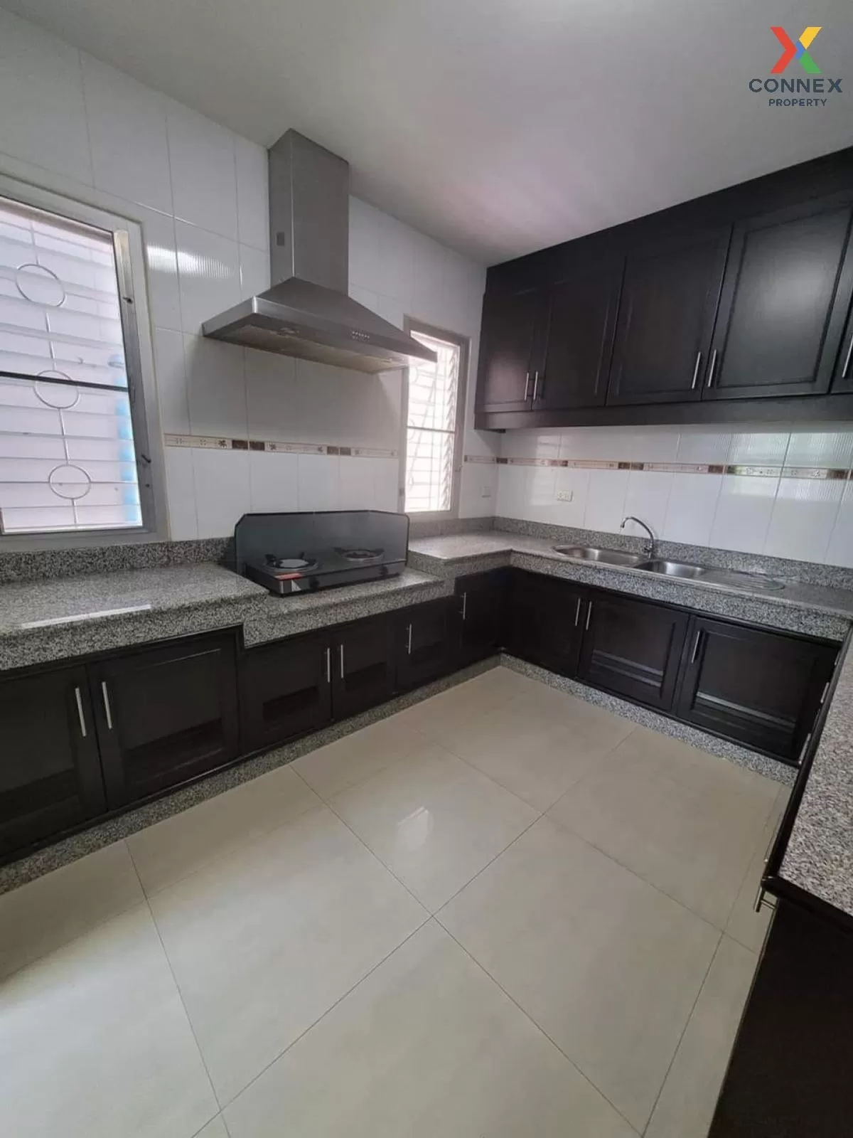 FOR RENT Townhouse/Townhome  , Baan Klang Krung Sathorn-Narathiwa