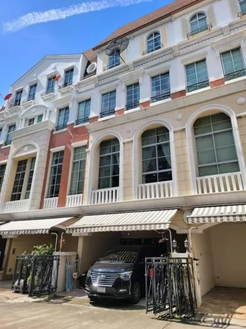 FOR RENT Townhouse/Townhome  , Baan Klang Krung Sathorn-Narathiwas , Chong Nonsi , Yannawa , Bangkok , CX-81938