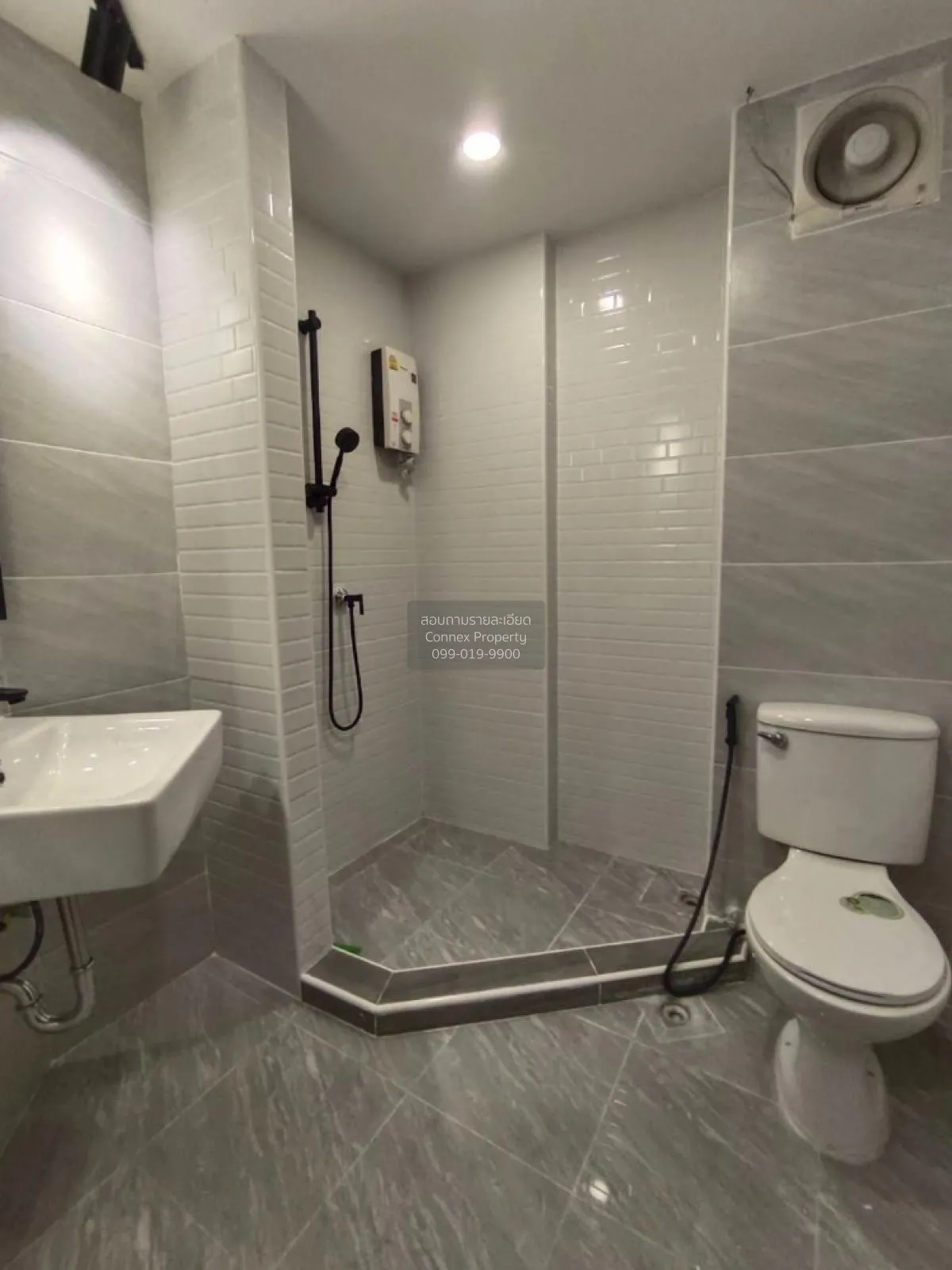 ขายคอนโด  บดินทร์ สวีท โฮม พลับพลา เขต วังทองหลาง กรุงเทพ CX-8290