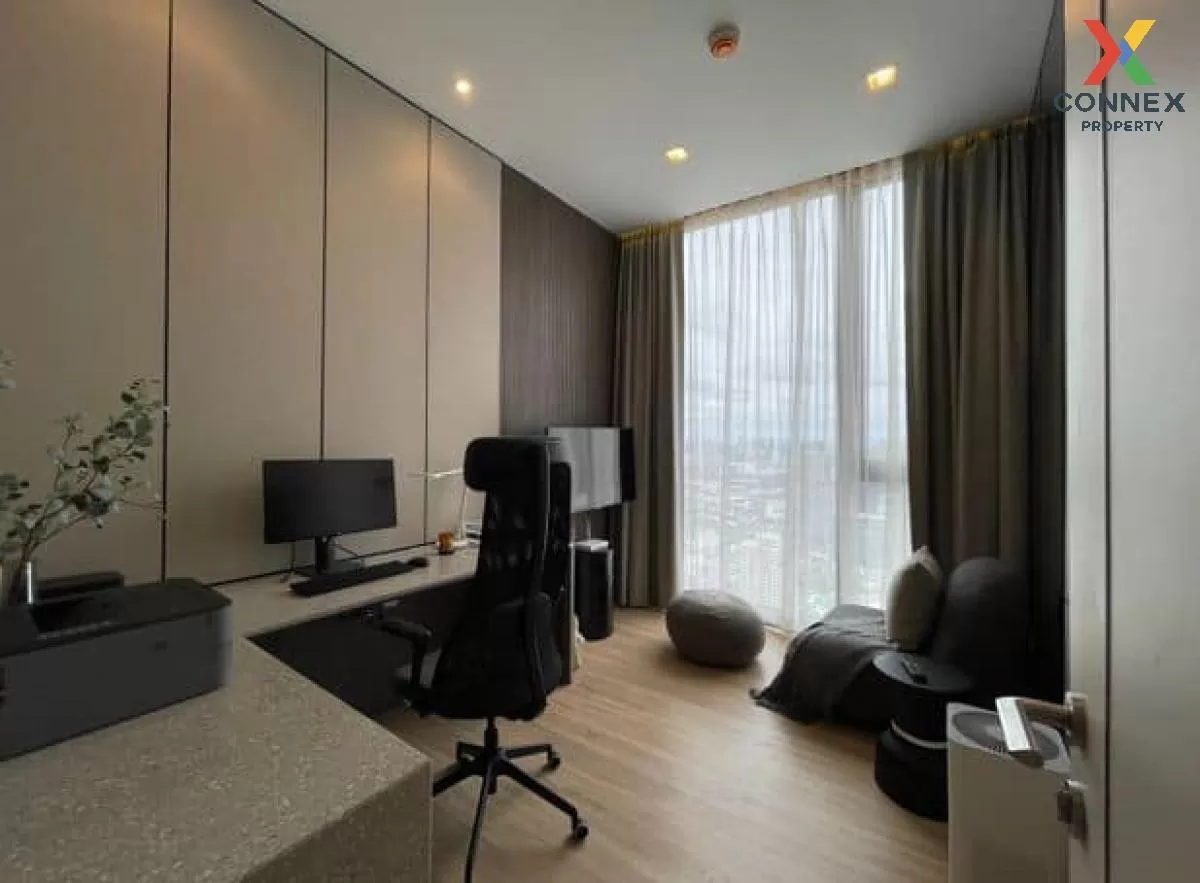 For Sale Condo , The Line Phahol - Pradipat , high floor , BTS-Sa
