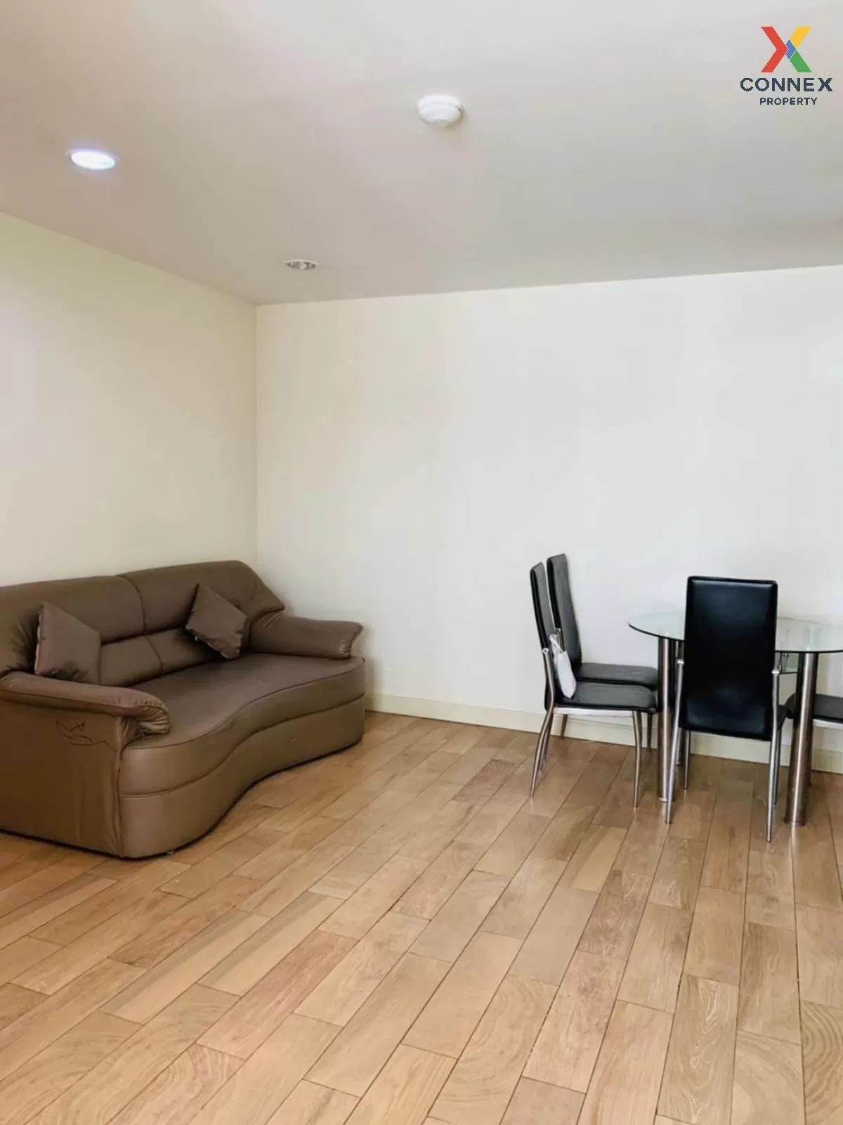 เช่าคอนโด  เดอะ สเตชั่น สาทร-บางรัก BTS-สะพานตากสิน ยานนาวา เขต ส 1