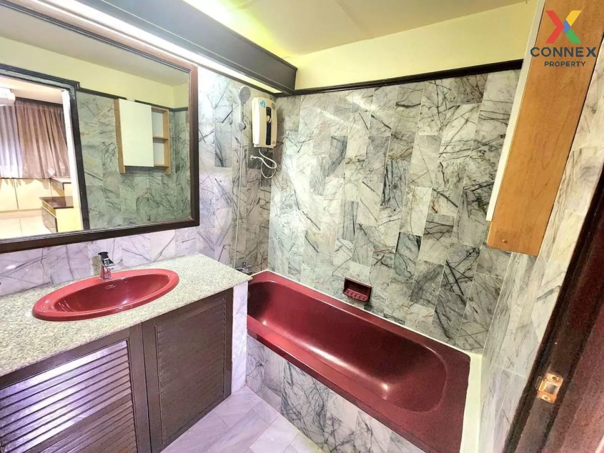 For Rent Condo , Supalai Place Sukhumvit 39 , BTS-Phrom Phong , K