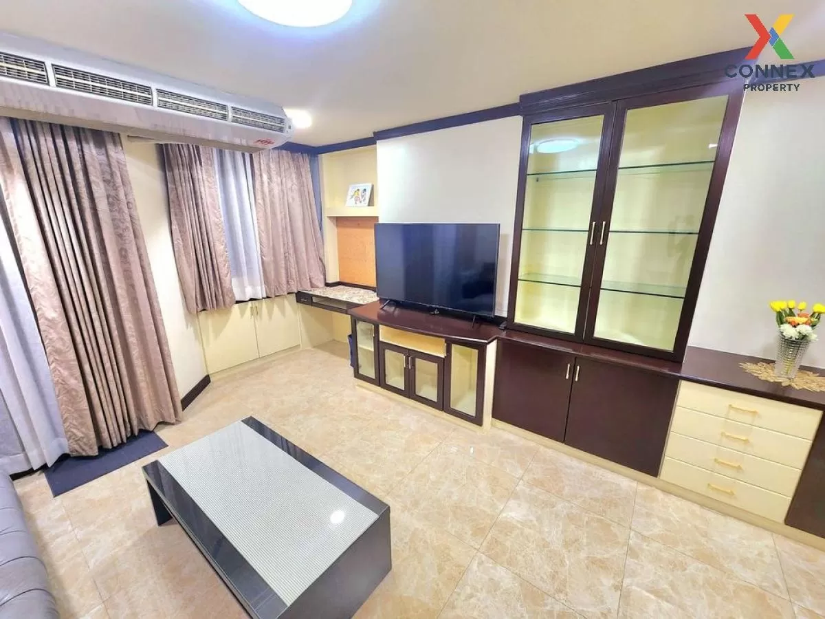 For Rent Condo , Supalai Place Sukhumvit 39 , BTS-Phrom Phong , K 4