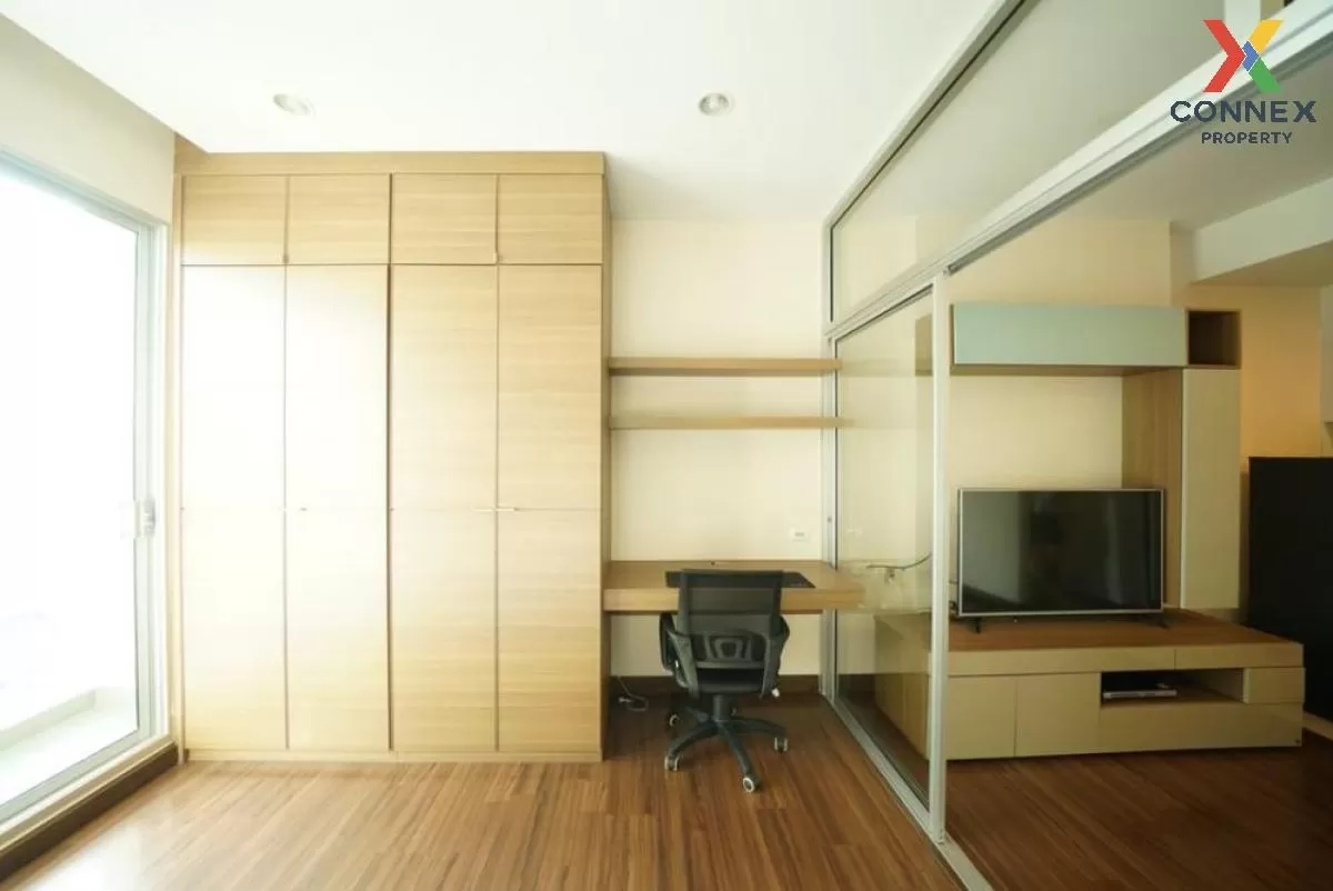 For Rent Condo , Supalai Lite Sathorn-Charoenrat , BTS-Surasak , 