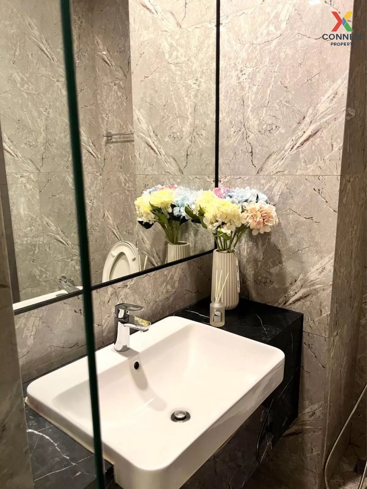 For Rent Condo , Ashton Asoke , high floor , BTS-Asok , Khlong To