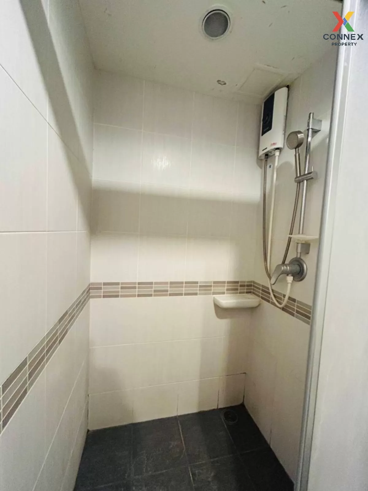 เช่าคอนโด  ลุมพินี เพลส ศรีนครินทร์ - หัวหมาก สเตชัน ARL-หัวหมาก 