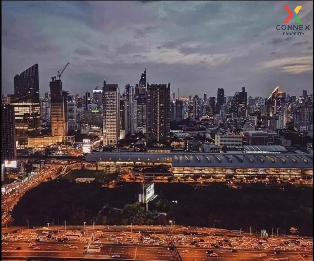 เช่าคอนโด  ไลฟ์ อโศก ไฮป์ พระราม 9 MRT-พระราม 9 มักกะสัน เขต ราชเ