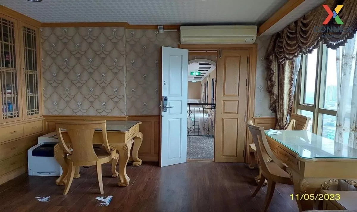 ขายคอนโด  เดอะ เครสท์ พหลโยธิน 11 BTS-สะพานควาย สามเสนใน เขต พญาไ 2